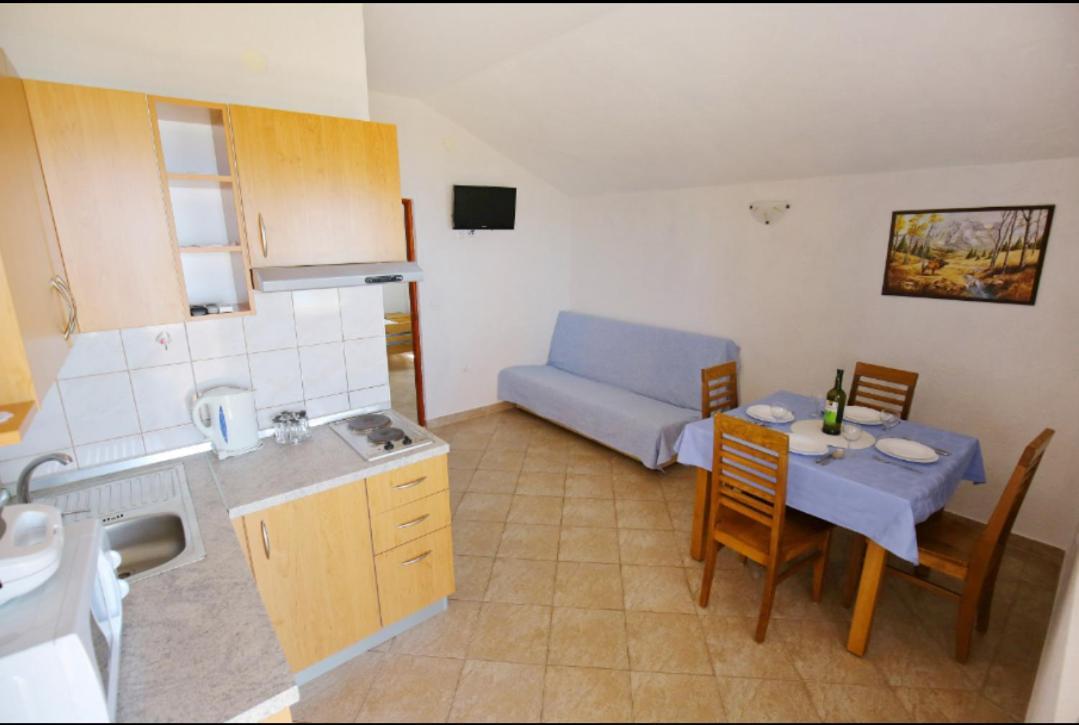 Apartmani Mirjana Tribanj-Kruscica Exterior foto